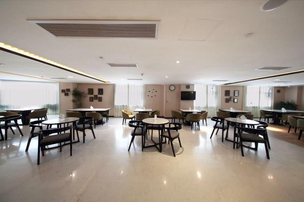 锦江都城酒店海南省政府日月广场免税店 Haikou  Εξωτερικό φωτογραφία